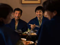 【お部屋食】ご家族で、水入らずの時間を。和食会席膳でおもてなしいたします。