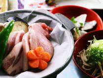 国産豚の陶板焼きと会津の郷土料理