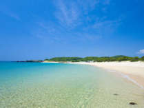 圧巻の美しさを誇る、人気の「錦浜」。壱岐の海はどこも透き通って綺麗！！