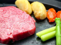 【壱岐牛のステーキ一例】肉汁溢れるブランド牛をご賞味ください