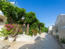 エーゲ海のギリシャにあるサントリーニ島をイメージしたPrivate　Villa。