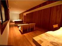 木と漆喰の客室【山桜yamazakura】南三陸産ブランド杉をふんだんに使ったデザイナーズ客室　