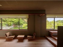 木と土壁の客室【沢乙sawaoto】呼吸する部屋　