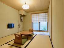 客室１『桜』。本館・別邸ともに、１階のお部屋はすべて床暖房完備です。