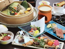 【基本／創作料理】当館の一番人気、基本のお食事。お肉と野菜のうまみ、日本酒とのペアリングを（一例）