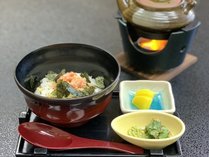 *【夕食一例】石川町産のコシヒカリに熱々のお出汁をたっぷりかけてお召し上がりください