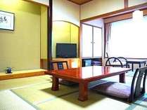 日本の情緒あふれるお部屋でごゆっくり旅のひと時をお過ごし下さいませ。※写真は和室一例