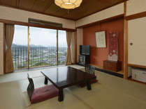 ◆本館和室10畳　富士山側◆お部屋にお風呂が付いておりませんので大浴場をご利用ください。