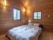 【メゾネットコテージ】檜風呂付客室2F寝室　　　