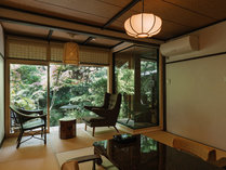 京都の旅館として1915年創業当時より在る南禅寺八千代　夕霧スチームサウナ付きメゾネット客室