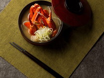 夕食ビュッフェ「紅ズワイ蟹汁」※富山砺波限定メニュー