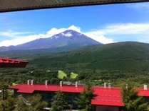 2014.3.1富士須走コンドミニアムがOPENしました。眼前に迫る雄大な富士山と徒歩5分の天恵温泉が魅力です！