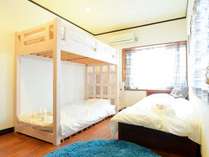 *[客室一例]二段ベッドとセミダブルベッドのお部屋はファミリー利用におすすめ♪