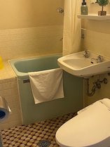 レトロ感溢れる浴室