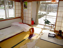 【客室】和室8畳一例：落ち着いた雰囲気の和室です。