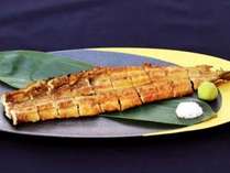 九州産「鰻」：「旬」を迎え脂がのった鰻を白焼きでご用意します。