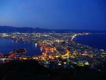 【函館さんぽ】函館山から、迫力の函館夜景を一望！