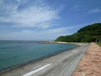 富岡海水浴場まで徒歩３０秒　お散歩コースにおすすめ