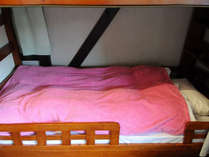 3-6名部屋ベット　Private　room　for　4-6　persons　bed
