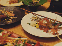 【お食事処／夕食一例】静岡県を中心とした地域で採れる食材をご提供いたします。
