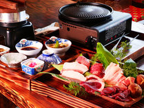 【松コース】竹コースよりも厳選されたこだわりのお肉と自家製の野菜や旬の山菜をお楽しみください！