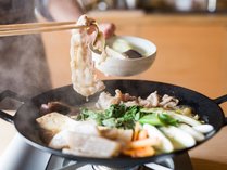「へか」は日貫で昔から食べられていた伝統料理。安田邸では石見ポークを使用したへかをお楽しみ下さい。