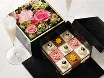 【記念日】特別な日のご宿泊に花を添える界のお祝い箱