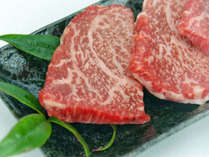 【#村上牛-イメージ】極上の味わいの村上牛♪素材の旨味が伝わるようにステーキでご提供いたします。