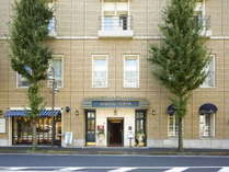 【青葉台駅より徒歩2分】緑あふれる街にあるヨーロッパを想わせるレンガ造りのホテル