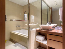 【スタンダード浴室】セパレートタイプの快適なバスルームです