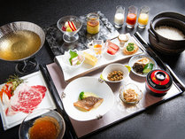 【朝食】北海道の魅力ある食材をふんだんに使用した、和洋織り交ぜた朝食。