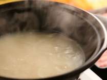 【こだわりの白濁スープ】雑炊orパスタで最後まで堪能できます。