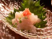 ６～９月が旬のハモ。珍しい「鱧の刺身」を是非味わって下さい