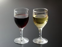 甲州勝沼産ワイン赤・白飲み比べ（イメージ）