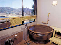 河口湖側展望風呂付和洋室　客室展望風呂（一例）　※お部屋の展望風呂は温泉ではありません　