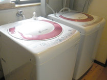 *【館内】洗濯機も完備♪ビジネス・レジャーの方どちらにもご利用いただけます。
