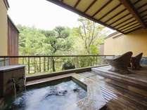 全部屋異なる露天風呂♪姫路ゆめさき川温泉を使用しております。非日常の空間をお愉しみください