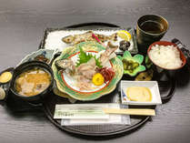 ・【料理】野迫川村名物のアマゴをふんだんに使ったアマゴ定食です