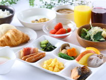 【朝食バイキング一例】健康的なご朝食をお楽しみください。