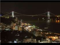 展望室から望む「関門海峡の夜景」
