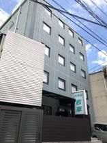 ビジネス･観光・女性のお客様も安心して宿泊できる安心価格のホテルです。広島スタジアムまで徒歩8分