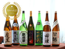 リストには常時20種の日本酒があります。