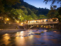 有馬温泉　月光園　游月山荘