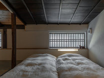 2023NewOpen茶壱（60平米）部屋イメージ：歴史を感じつつ清潔感あふれる室内