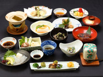 【精進料理　一例】安来・清水寺境内の宿、松琴館主人自慢料理です。