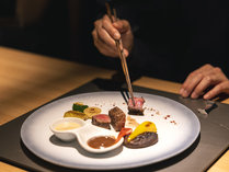 【Restaurant UKIYO】食も旅の体験のひとつ。五感で味わう料理をご用意いたします。