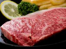 霜降り松阪牛のステーキはボリューム満点２００ｇ！