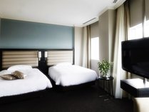 ベッドは米国シェアナンバー1の「シーリー社」を採用。快適なホテルライフをご提供いたします。