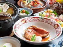 完全部屋食　伊勢海老（中）　鮑（中）　金目鯛（中）　お刺身は盛込みとなります