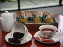 珈琲と紅茶のイメージ写真